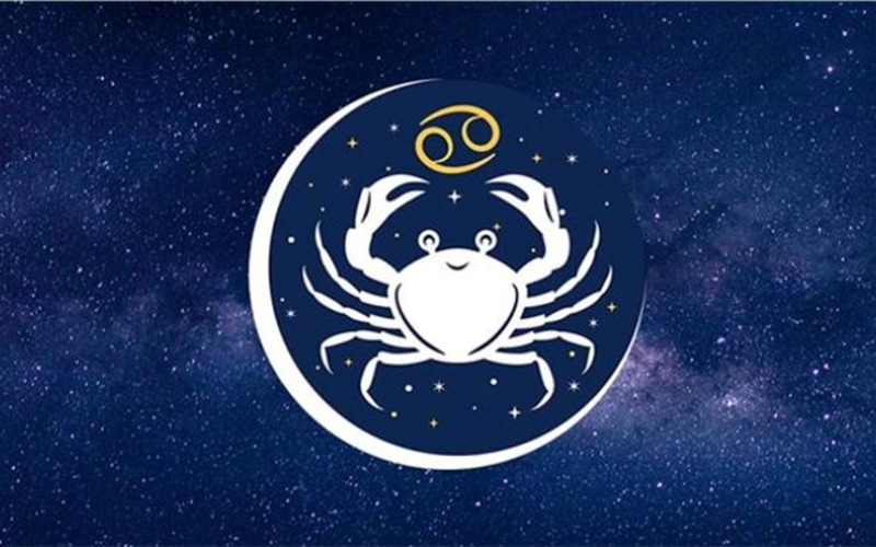 توقعات حظ برج السرطان اليوم: فرص مالية ومهنية بانتظار مواليد هذا البرج